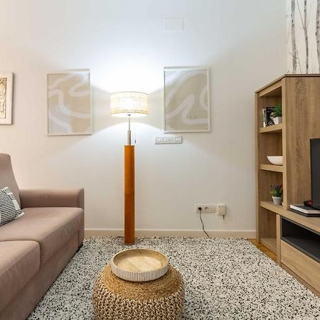 Mit House Ayala En Madrid Apartment Luaran gambar