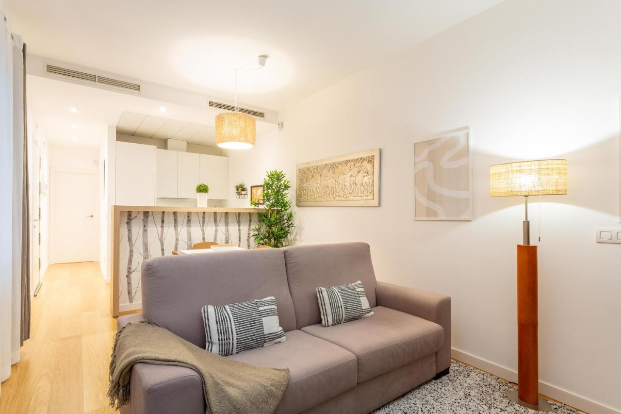 Mit House Ayala En Madrid Apartment Luaran gambar
