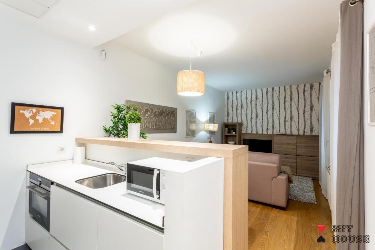 Mit House Ayala En Madrid Apartment Luaran gambar